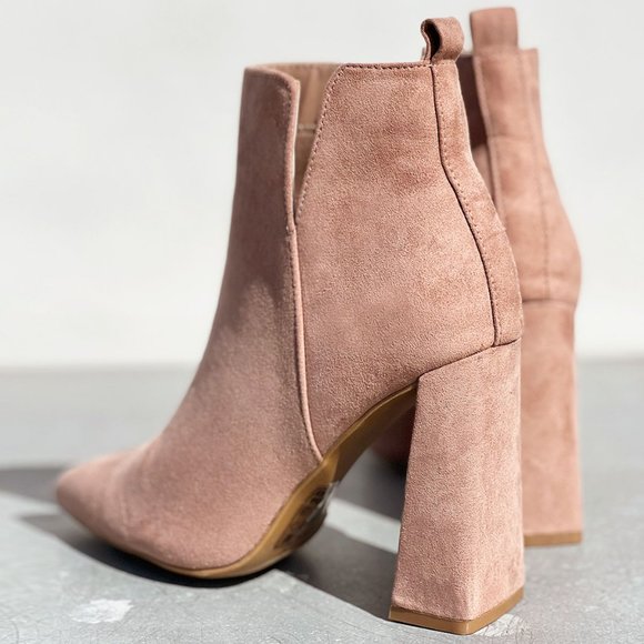 NEW Pointy Toe Geometric Triangle Block Heel Cutout Side Suede Ankle Bootie Boot - Picture 4 of 13